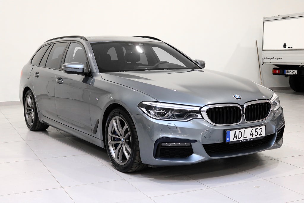 BMW 540 i xDrive Touring M Sport / H&K / Värmare / Drag / Pano