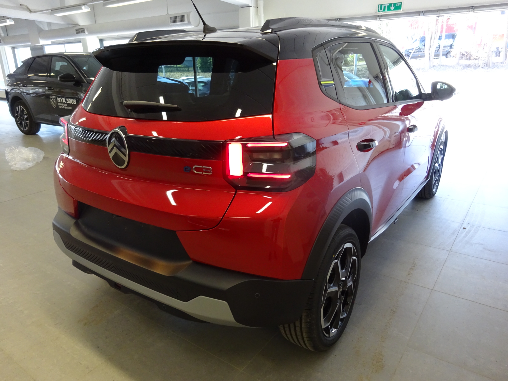 Citroen C3 ë-C3 MAX 44 kWh 5-D 2024, bild 3/37