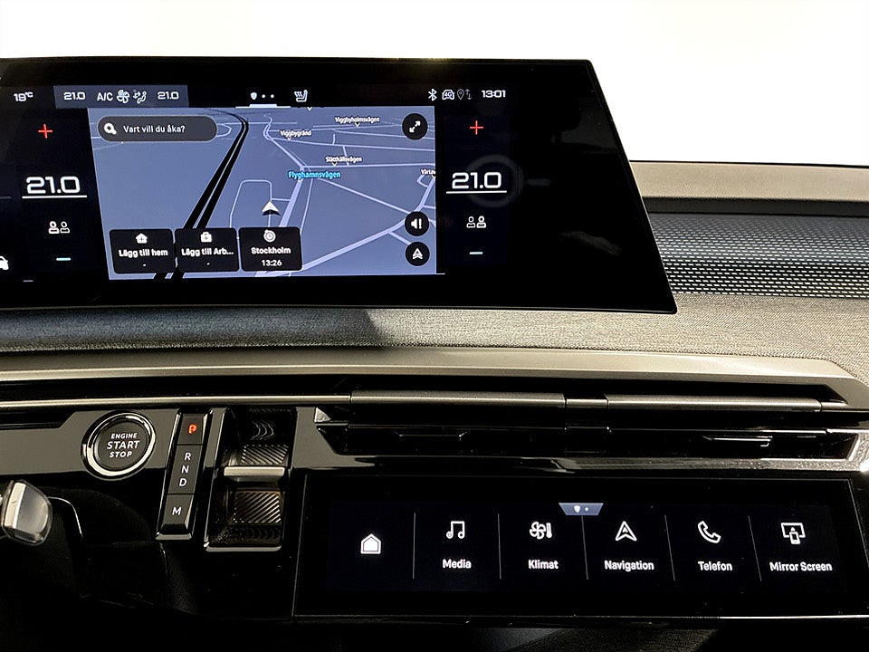 Bild på Peugeot 5008 GT Hybrid 145hk Aut 7-SITS B-KAMERA CARPLAY