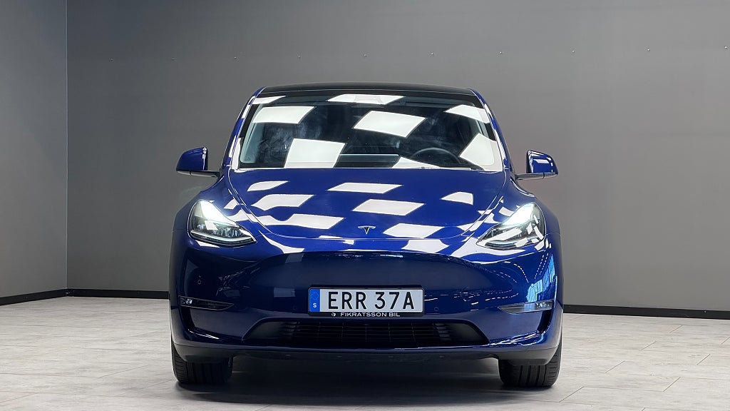 Tesla Model Y 2022 - miniatyr 19