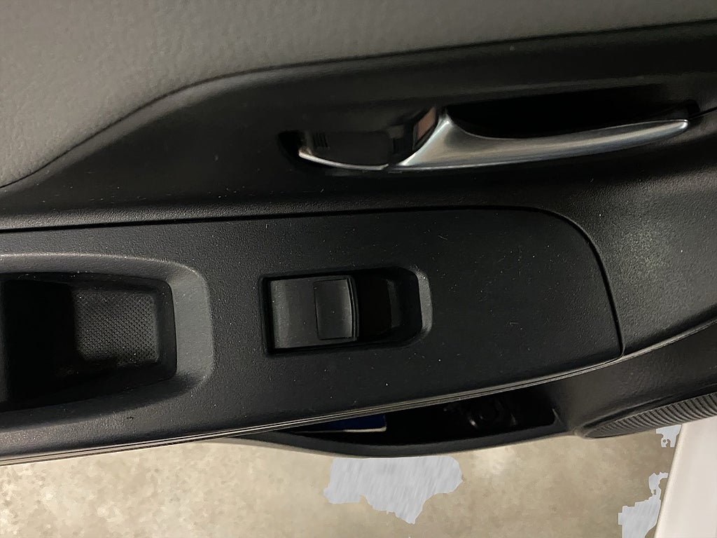Toyota Yaris 5-dörrar 1.5 VVT-iE Multidrive S, HÖGERSTYRD