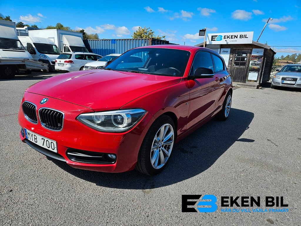 BMW 118 d AUT Sport line Nybesiktad Nyservad S/V Hjul PDC