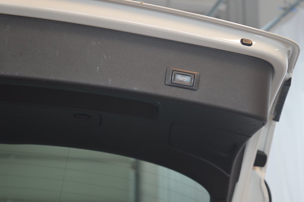 Audi A4 2013 - miniatyr 21
