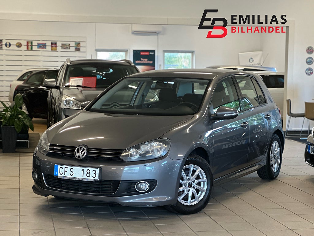 Volkswagen Golf 5-dörrar 1.6 TDI DPF BMT Masters kamrem bytt 105hk