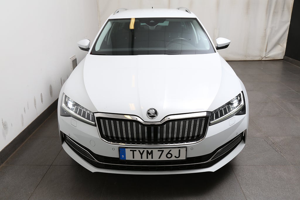 Skoda Superb iV Kombi 1,4 Plug-in Hybrid Style Navi Drag 2022