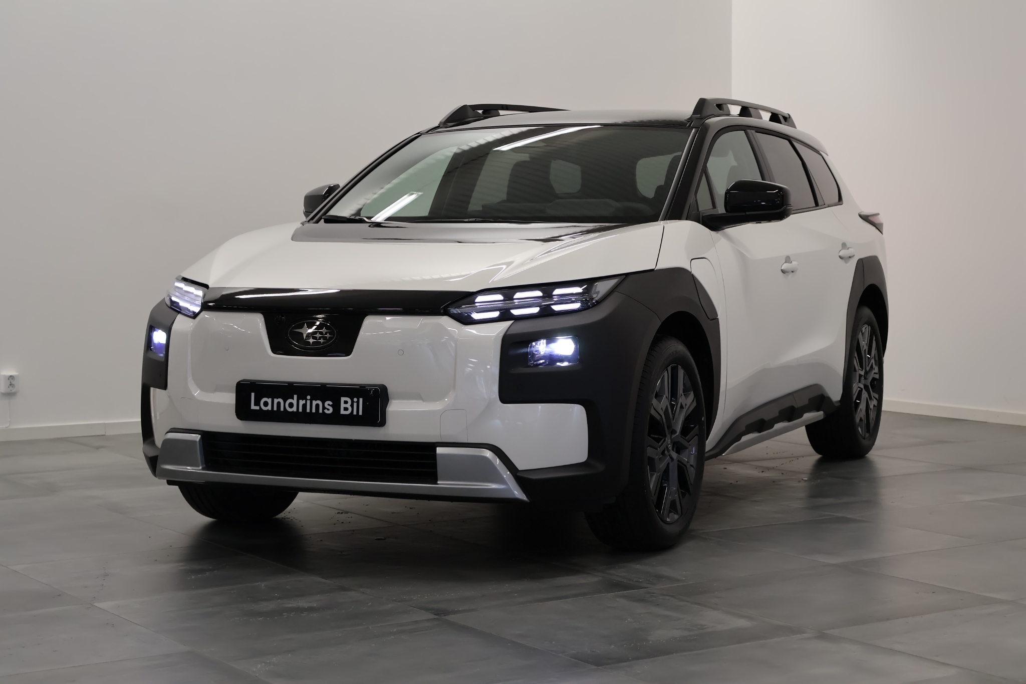 Subaru E-Outback AWD 10 års garanti 2026, bild 2/56