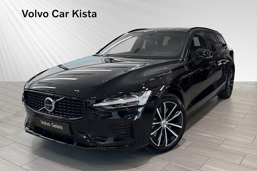 Volvo V60 T6 Plus Dark Edition Drag Läder 360Kamera