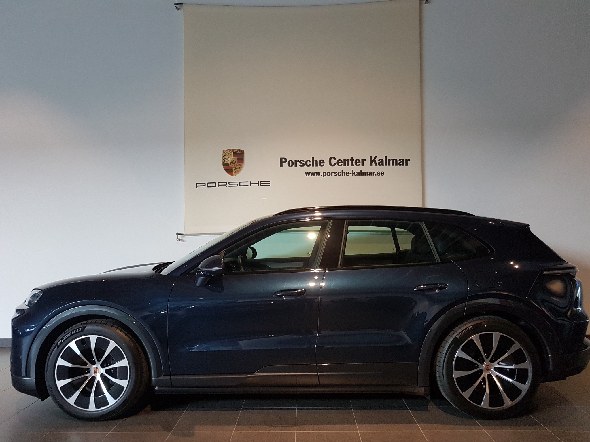 Porsche Cayenne 2000, kuva 4/30