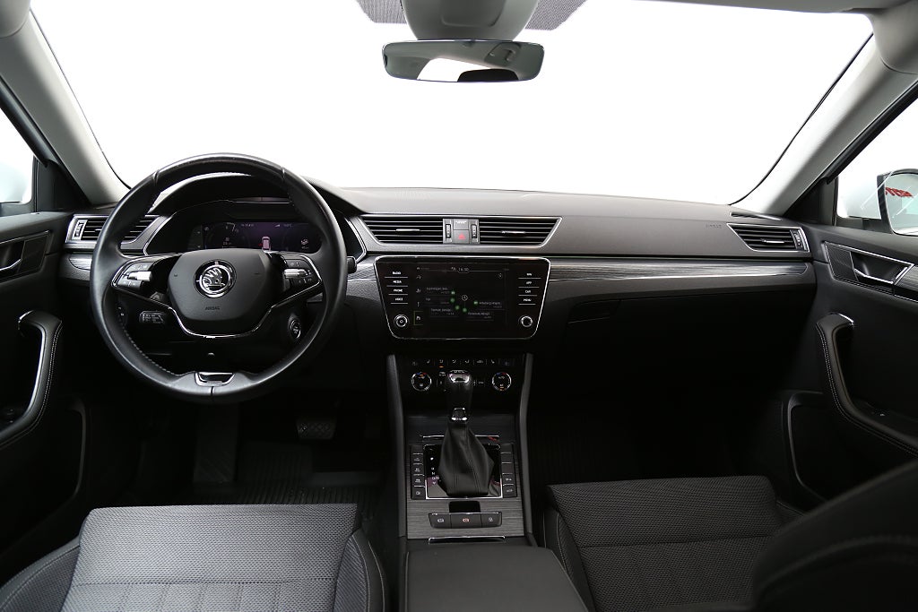 Skoda Superb iV Kombi 1,4 Plug-in Hybrid Style Navi Drag 2022