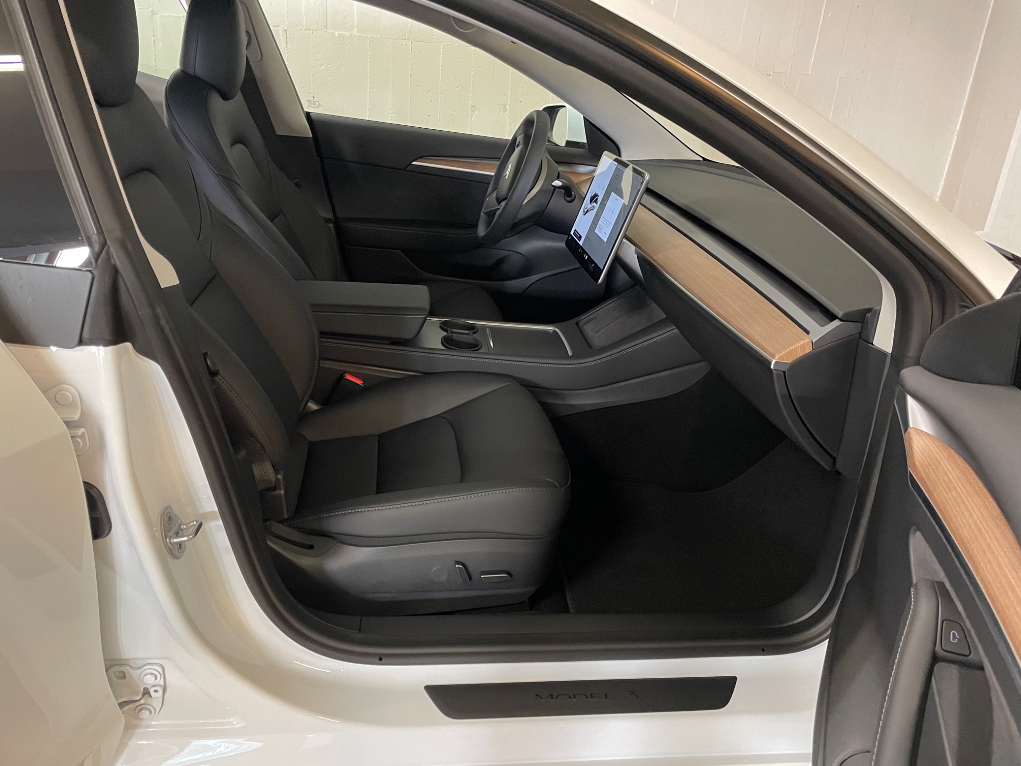 Tesla Model 3 SR + FACELIFT 2021, bild 6/46