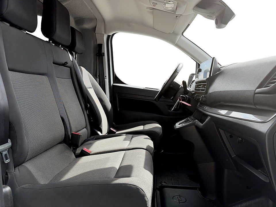 Bild på Opel Vivaro 2.0 BHDi 145hk Aut L3 VÄRMARE DRAG B-KAMERA