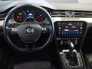Kombi Volkswagen Passat 13 av 27