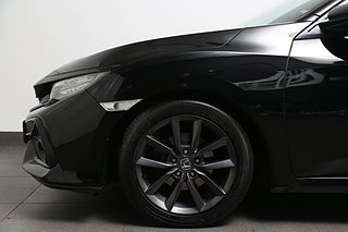 Halvkombi Honda Civic 8 av 23
