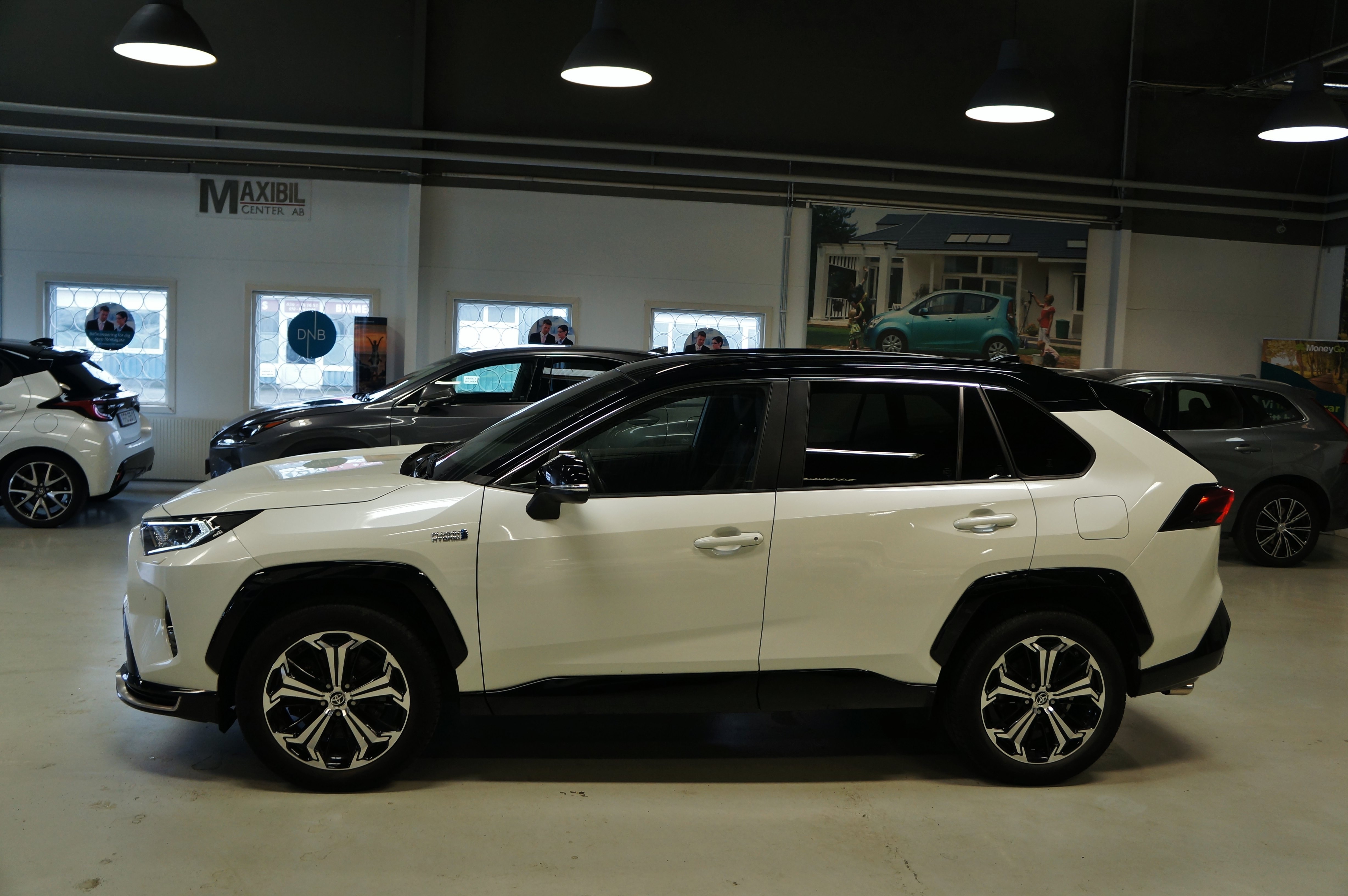 Toyota RAV4 2020, bild 4/48