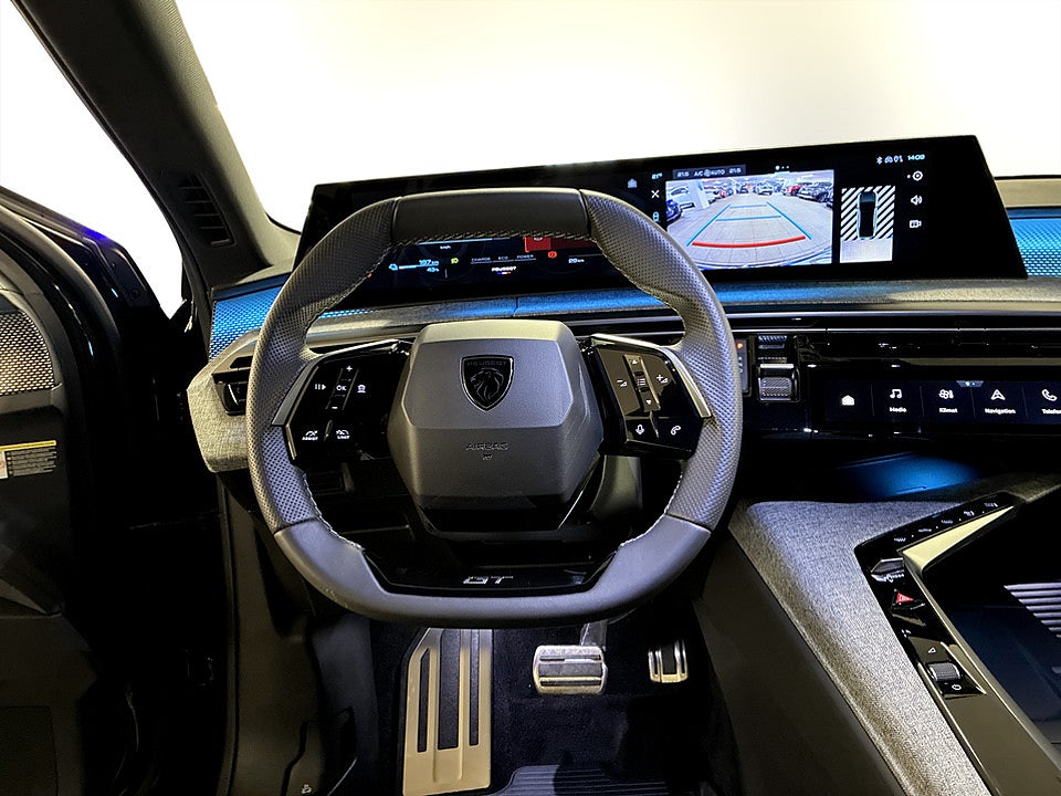Bild på Peugeot E-3008  GT 85kWh 214hk Aut B-KAMERA CARPLAY
