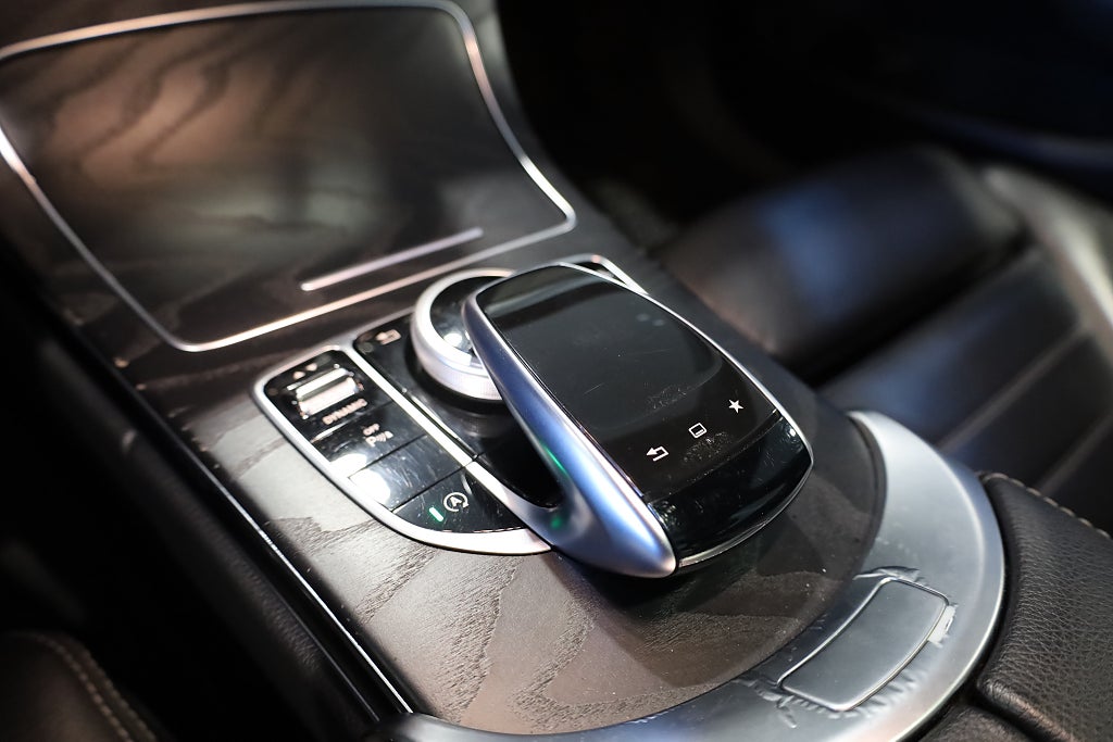 Mercedes-Benz C 220 d 4MATIC 7G-Tronic AMG Line Navi Kamera Burmester