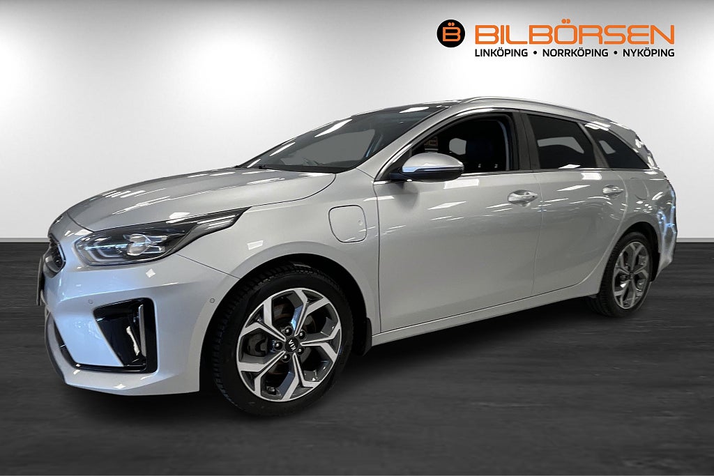 Kia Ceed SW Plug-In Hybrid Advance Plus 2 ( Panorama )