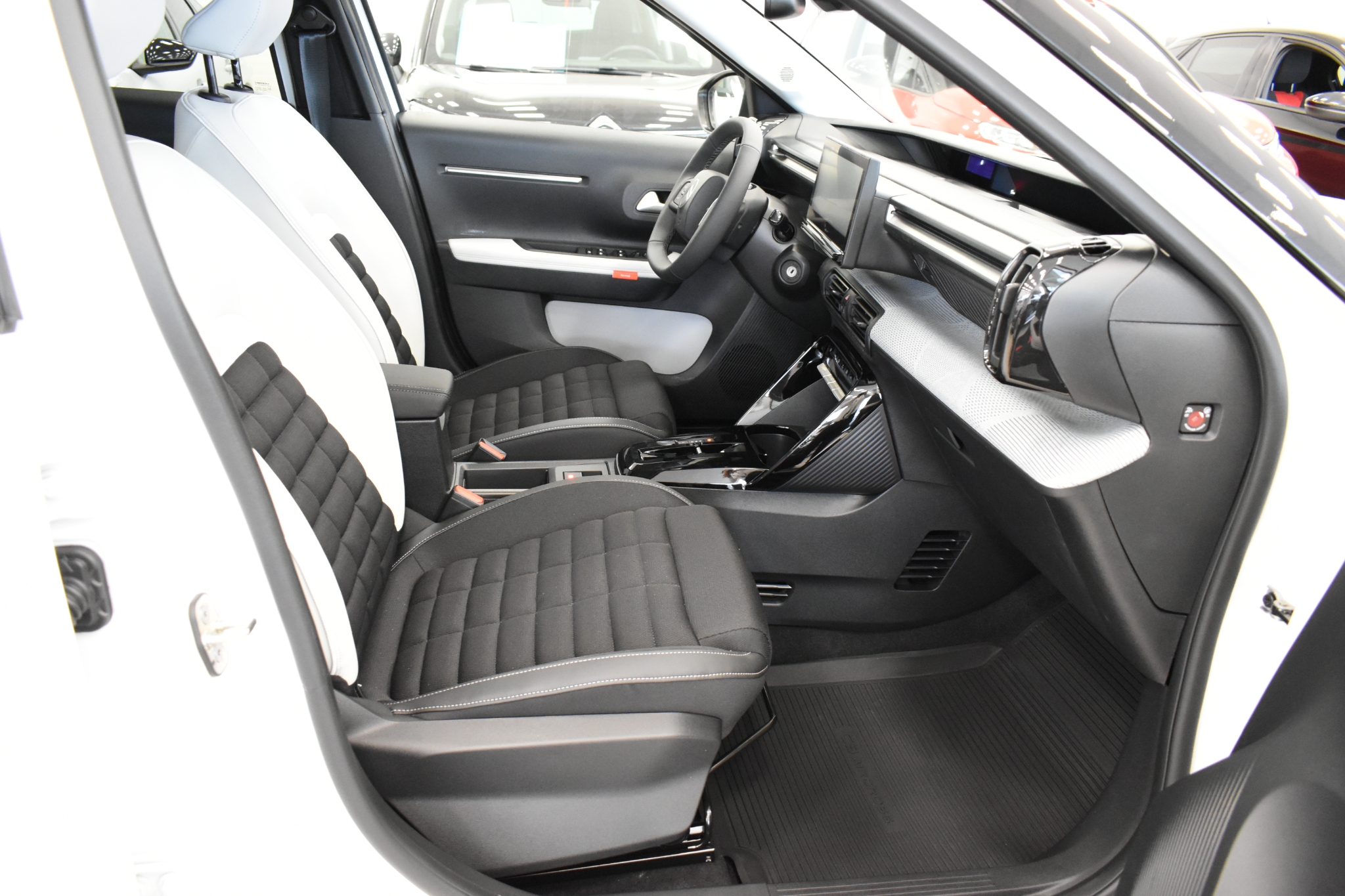 Citroen C3 Aircross Max Hybrid Automat 2026, bild 7/52