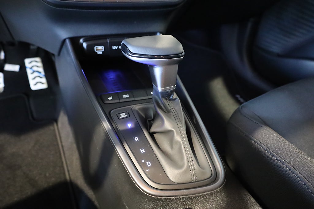 Hyundai Bayon 1.0 T-Gdi DCT Essential