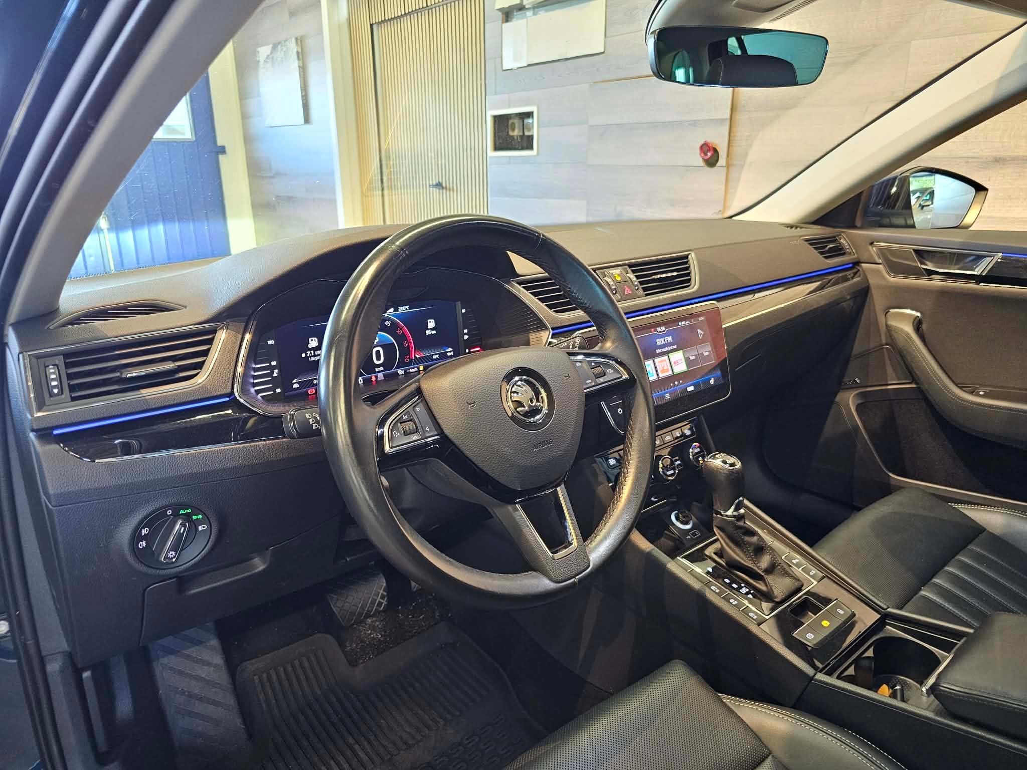 Skoda Superb 2020, bild 4/55
