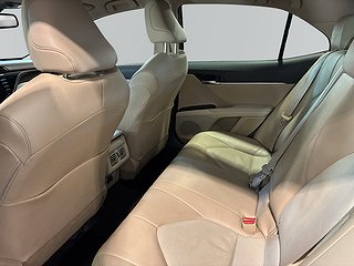 Toyota Camry Hybrid CVT Executive Auto Kamera Psens S&V-däck