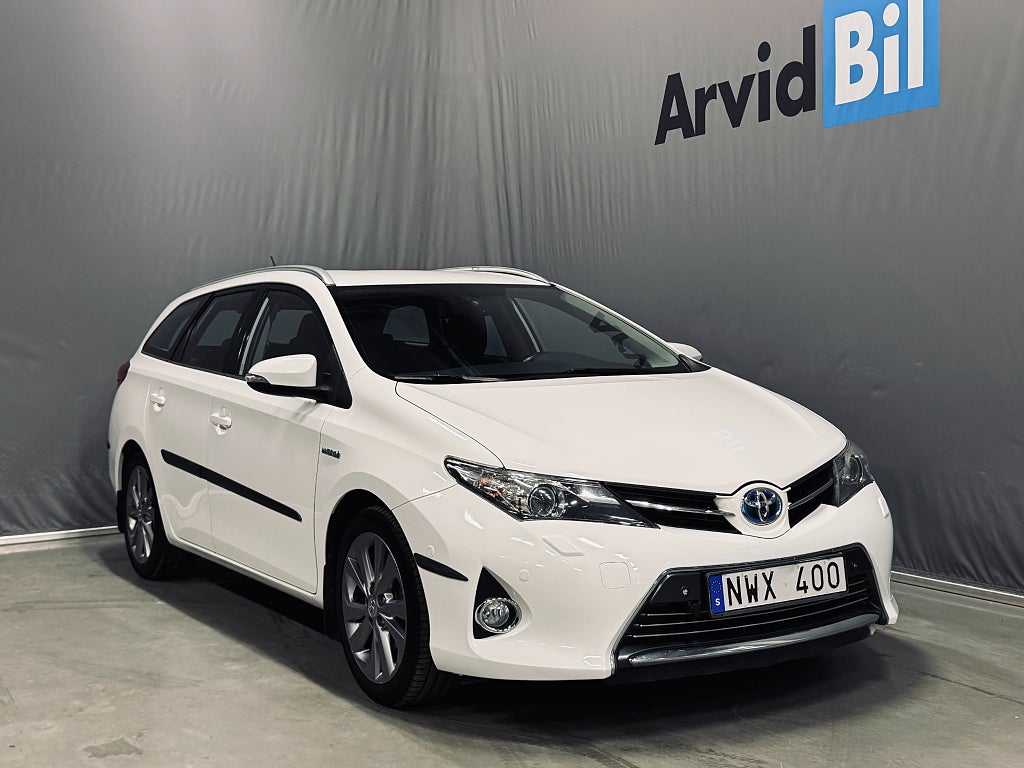 Toyota Auris Touring Sports Hybrid Executive 1-Brukare Drag