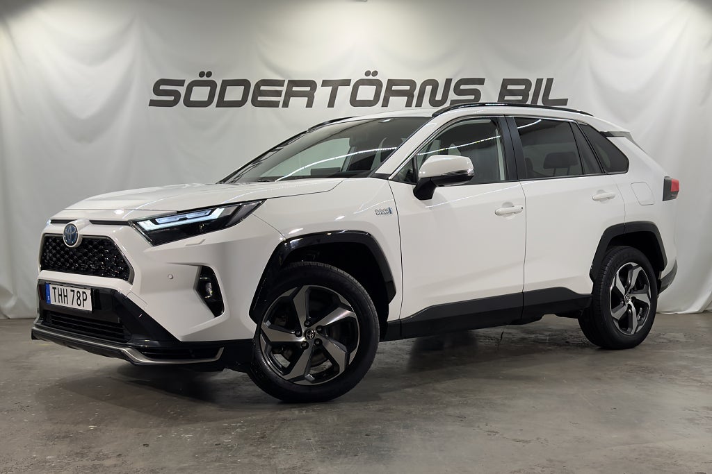 Toyota RAV4 Plug-in Hybrid AWD E-CVT X EDITION MOMSBIL