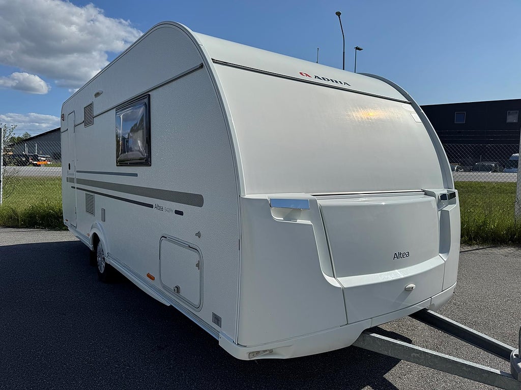 Adria ALTEA 542 PH Queensbed (Förmedling)