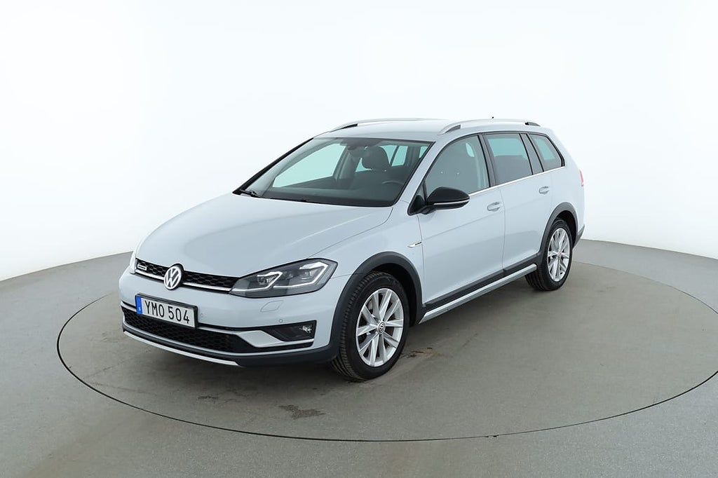 Volkswagen Golf Alltrack 4Motion / Värmare, CarPlay, Dragkrok