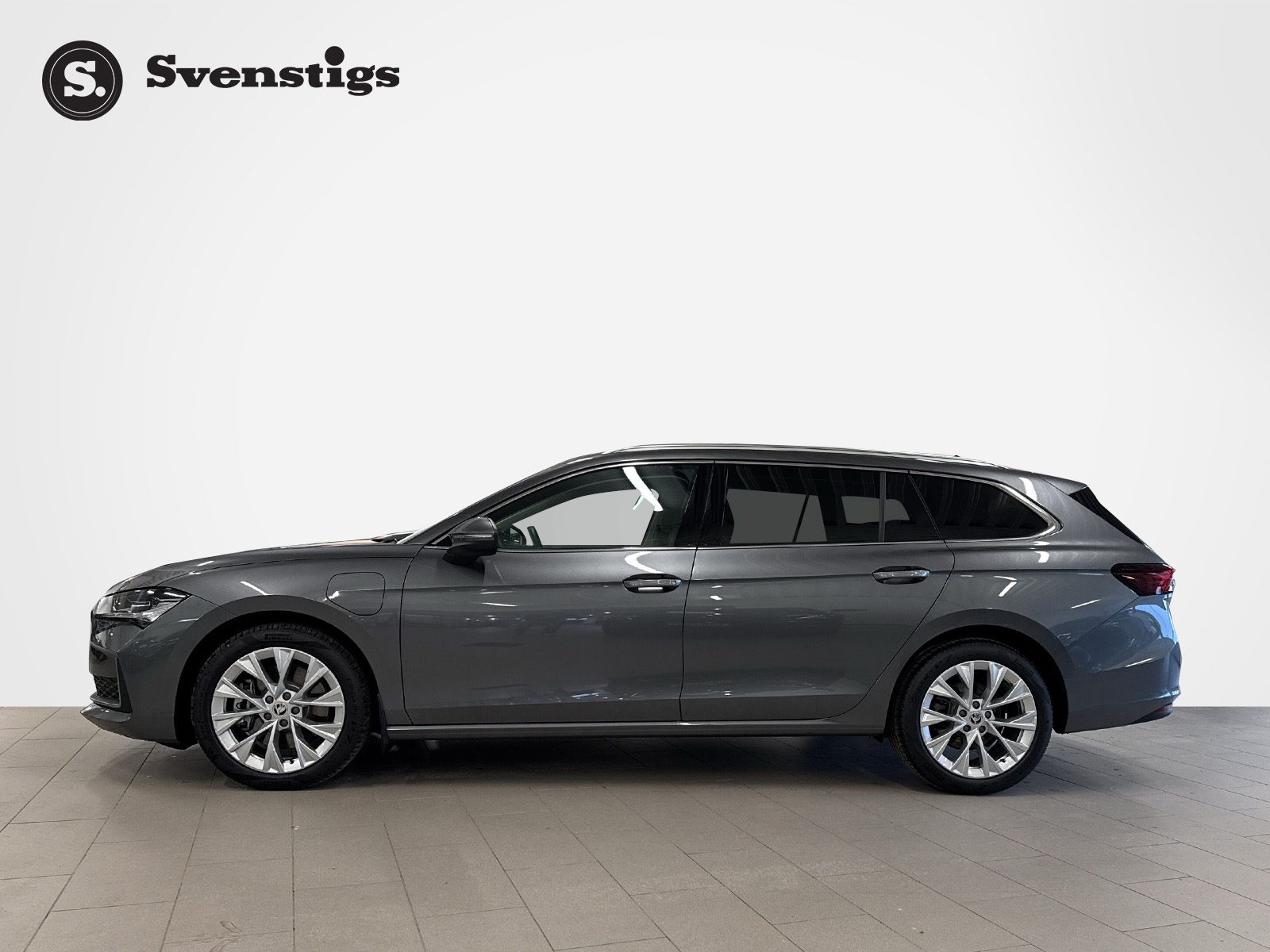 Skoda Superb 2026, bild 2/38
