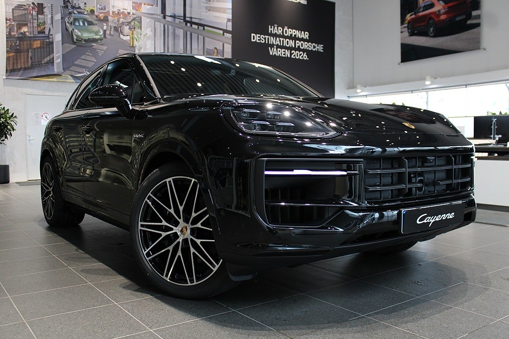 Porsche Cayenne E-Hybrid Coupé Black Edition
