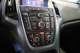 Halvkombi Opel Astra 17 av 20