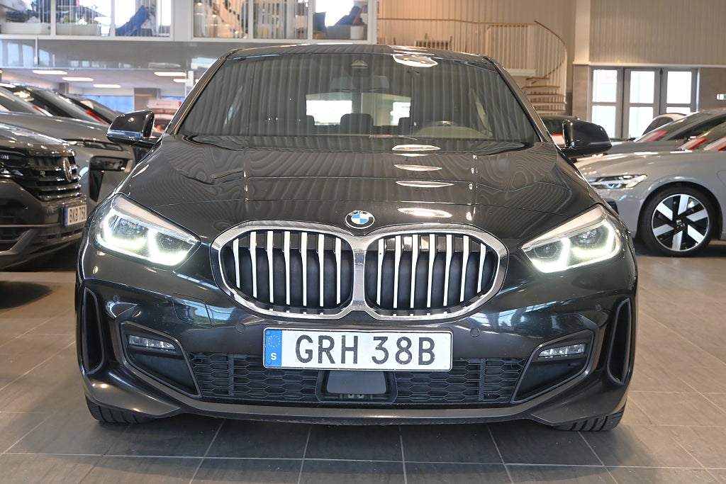 BMW 118I 2021 - miniatyr 5