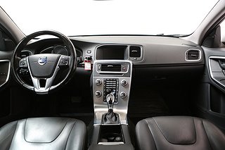 Kombi Volvo V60 17 av 23