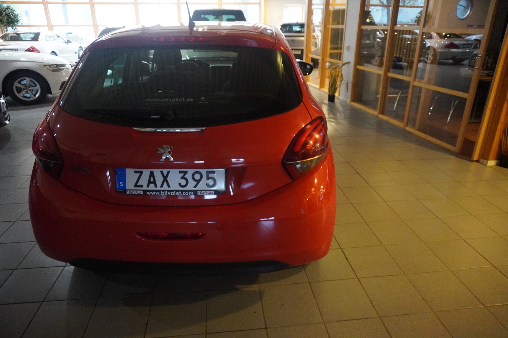 Peugeot 208 2018, bild 4/10