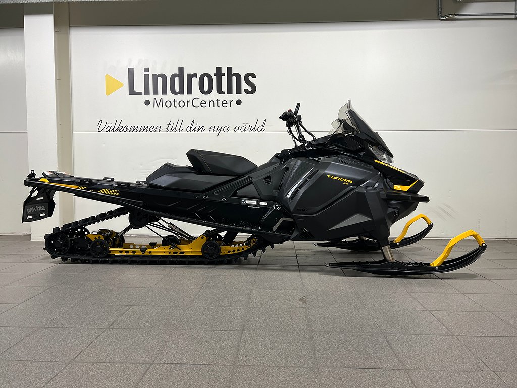 Ski-Doo Tundra LE 600 ACE -25 