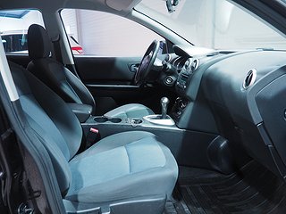 SUV Nissan Qashqai 7 av 20