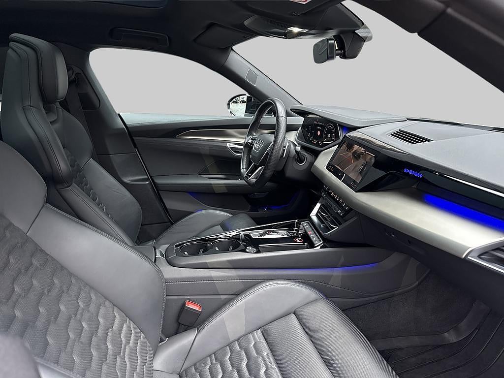 Audi E-Tron 2022 - miniatyr 6