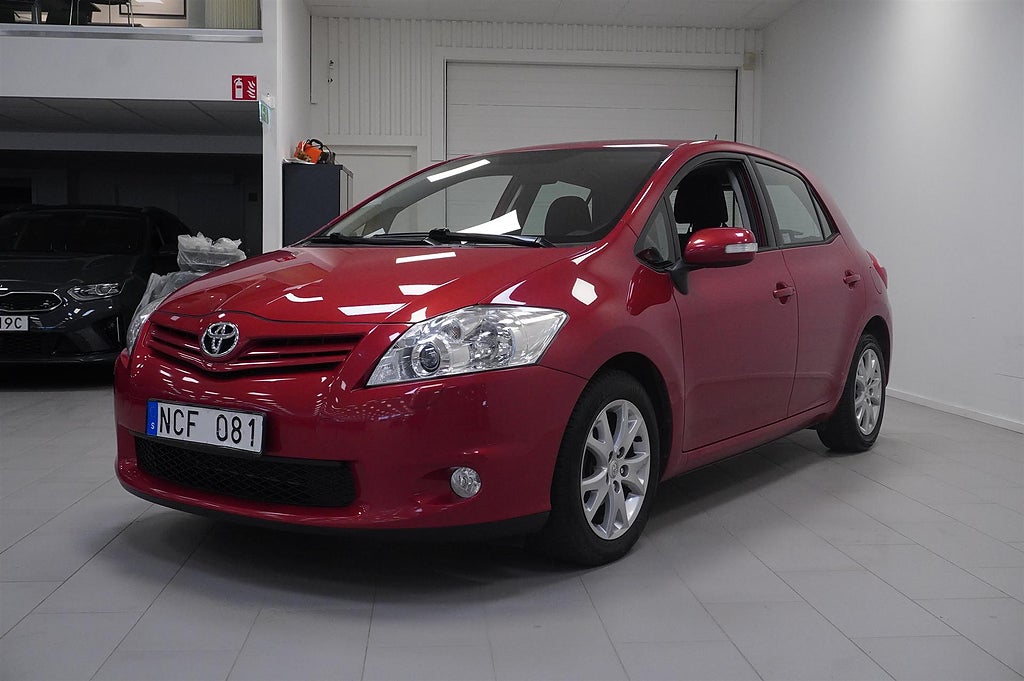 Toyota Auris 1.6 Valvematic Plus Drag 132hk | Ränta 3,95%