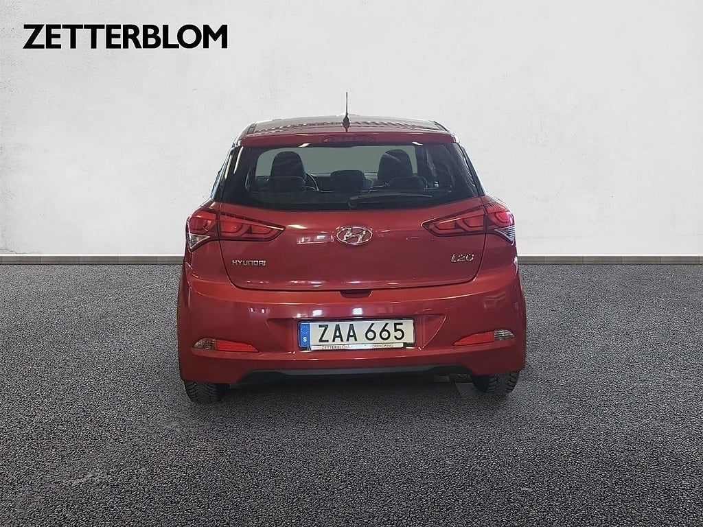 Kombi Hyundai i20 4 av 13