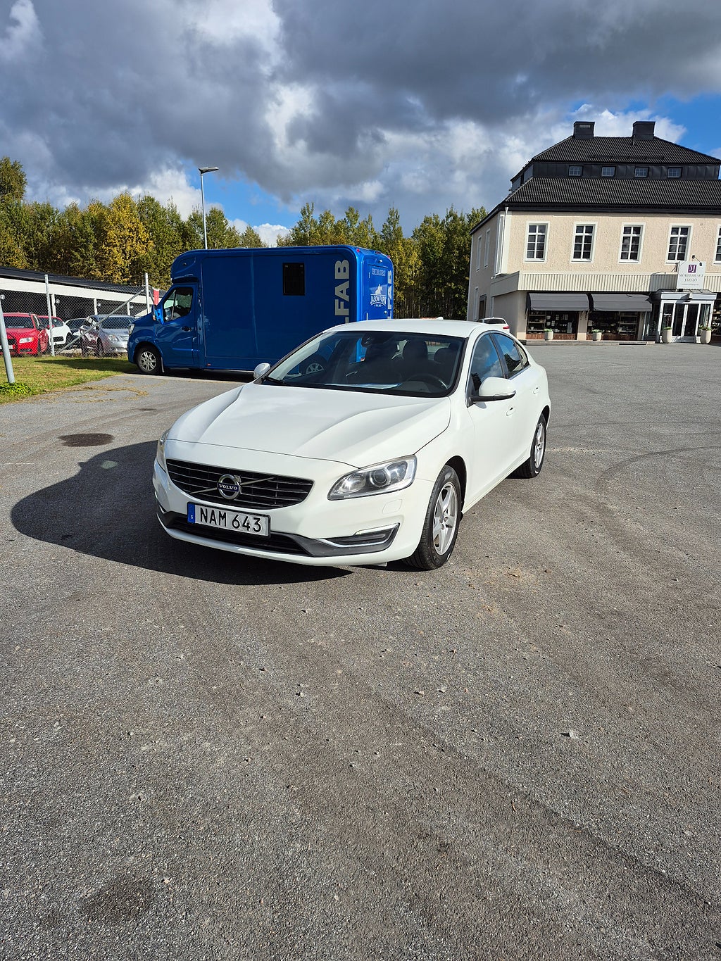 Volvo S60 D4 Momentum Euro 6 Dragkrok