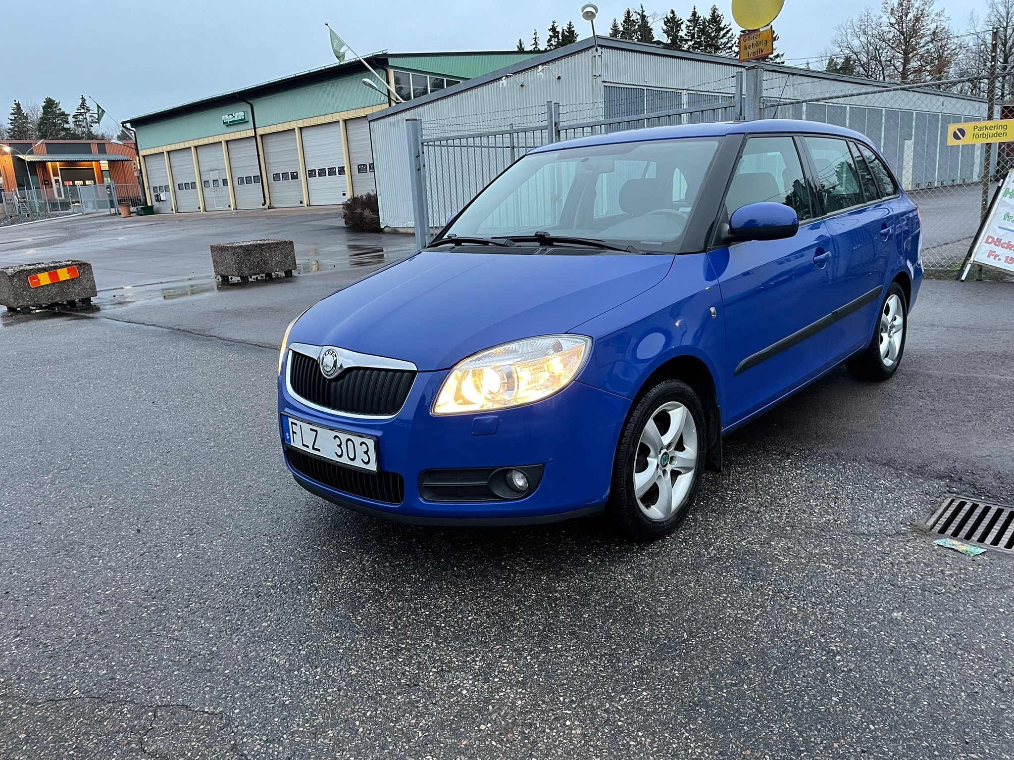 Skoda Fabia Kombi 1.2 69hk 2008, bild 2/42