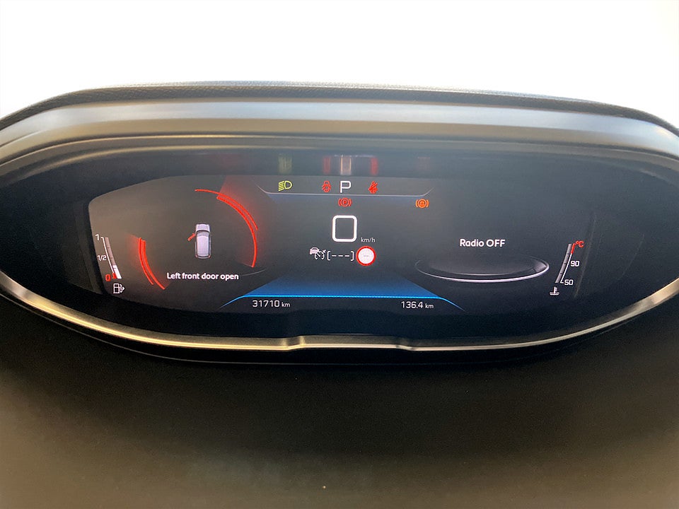 Bild på Peugeot 3008 GT 1.2 PT 130hk Aut B-KAMERA CARPLAY