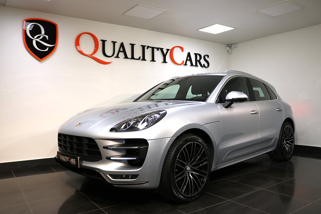 Porsche Macan Turbo Performance PDK Drag/Värmare / B-kamera/ Sv-såld 