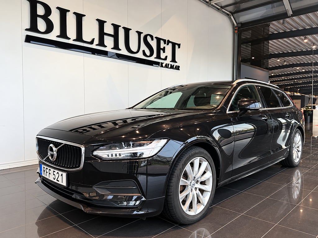 Volvo V90 D4 Momentum*Helläder*360°*Drag*Keyless*Navi*Dyn Förlän.
