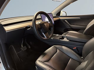 Tesla Model Y Long Range AWD SoV/Kamera/Drag – bild 7