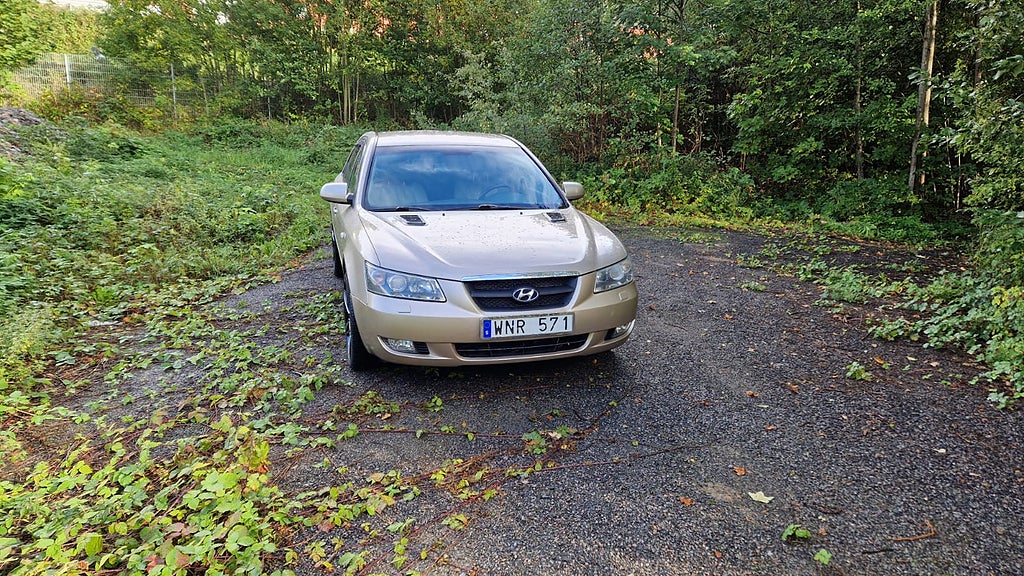 Hyundai Sonata 2.4
