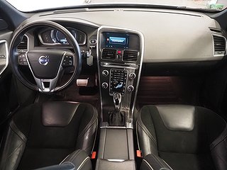 SUV Volvo XC60 16 av 28