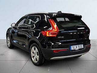 Volvo XC40 T2 Momentum Kamera/P-Värm m tidur/Norrland-körd/S&Vdäck – bild 5