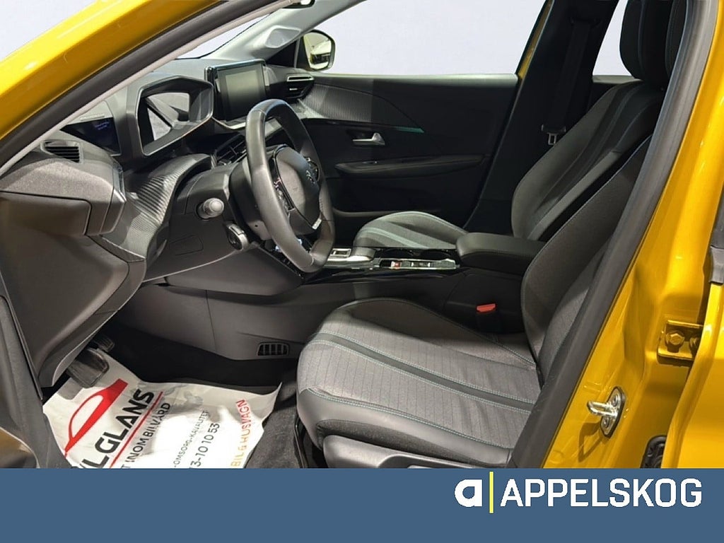 Peugeot E-208 Allure 50 kWh Electric |RÄNTA 3,99%|V-HJUL INGÅR| thumbnail